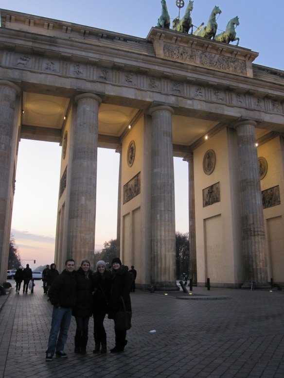 Brandenburg Tor at Dusk