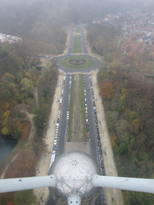 Atomium View