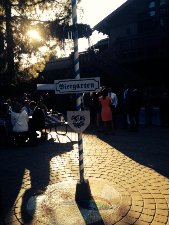 1394281_682318165113356_1268290662_n